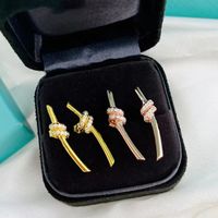 Boucles d'oreilles de pote de diamant de luxe Designer pour femmes nœud papillon