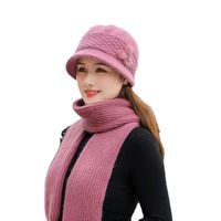 Berretti da donna autunno inverno cappello di lana all'aperto mantieni la sciarpa calda 2 cappelli di moda set per femmina elegante regalo materno a maglia