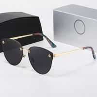 Gafas de sol de diseñador de moda para mujeres para hombres Nuevo marco polarizador Gran cuadro Anti ultravioleta Sol Color 382