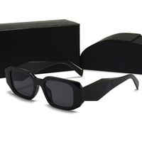 Nouvelles lunettes de soleil de mode classiques Luxury Menes Men de voyage en plein air Voyage de plage PC Rayon Full Crame Lunettes de soleil avec boîte