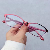 Gli occhiali da sole sembrano i classici occhiali di miopia studentesca da donna Eleganti luce anti -blu vintage vicino al diottrice vetro a vista da -1,0 a -3.5