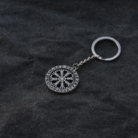 Breloki Vintage Viking Compass Brelok Celtic Symbol Key Wisiorek Wiszący Akcesoria łańcuchowe