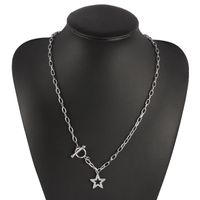 Collares colgantes Cuello de acero inoxidable Collar de estrella de moda Femenina Gargantilla Simple Ladies Pentagon-Star para mujeres Boho Jewelry regalos