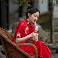 Ethnic Clothing Women Long Retro Embroidery Style Red Chinese Cheongsam Dress Elegant Summer Bride Toast Dresses Traditional Wedding Party G