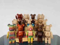 Brucini di orso violenti di Bearbrick Orso a scacchi a scacchi cuciture in legno ornamenti in legno orso 400% di marea giocata G220524