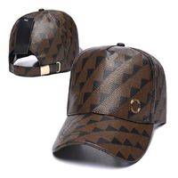 Mens Baseball Caps Luxus Vielfalt der klassischen Designer -Ballkappen Premium Leder verfügt über modische Frauenhüte verstellbar