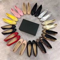 Tasarımcı Sandalet Bale Ayakkabı Mevsimsel Kadife Eldiven Daireler Sıradan Ayakkabı Kadın Loafers Lüks Pompalar