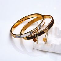 Designer Love Bracelet Jewelry Titanium Steel Gold Bangle Luxury Simple Women's Penndants Bracelets avec Channel Box304K