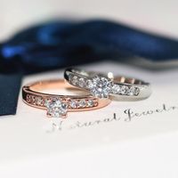 Anillos de racimo Lindo anillo de color plateado de oro rosa con piedra de circón bling para mujeres Joyas de moda de compromiso de boda 2022 Cluster