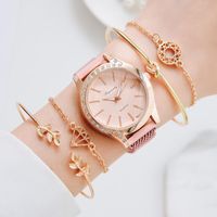 Armbanduhren Frauen Uhren Mode Quarz Damenuhr Uhr Rose Gold Diamant Zifferblatt Kleid Casual Armbanduhr Relogio Feminino
