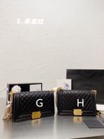 Diseñadores Bolsos de hombro Luxury bolso bolso bolsas de bolsos cluth marca de alta calidad clásica de cuero de cuero genuino Crossbodyhide boy box cadena de oro 25 cm rojo