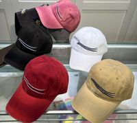 디자이너 면화 야구 모자 여성과 남성을위한 모자 캐주얼 장착 모자 2022 새로운 빈티지 남성 숙녀 편지 통기 가능한 태양 모자 볼 모자