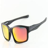 Neuer Stil hochwertiger Designer Sport Sonnenbrille Herren/Damen Mode OO9247 Schwarz polarisierte Brillenfeuer Iridium Objektiv 57 mm3033
