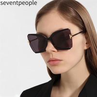 Gafas de sol de mariposa de gran tamaño 2020 NUEVA LLEGA CAT-SOMBRES Cat-Eye Eyewear Diseñador de la marca Fashion Big Square Marco Sun Gafas222s