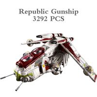 PCS Star Plan Attack Republic Gunship DIY Blocs de construction Bricks Bricks Transport Ship Spacecraft Toy Gift J220607