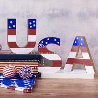 Decoración de fiestas 3pcs Día de la independencia de la mesa de madera adornos de la pieza central de los EE. UU. Para el 4 de julio, el favor de los suministros de decoración Particy