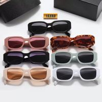 Lunettes de soleil design Vintage Square Square Cadre Verres d'extérieur pour hommes Sunglasses UV400 Polaroid Lens 7 couleurs en option 2660 de haute qualité