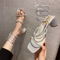 Yaz kadın sandalet moda lüks rhinestones yılan şeklindeki sargılı kelebek kalın topuk yüksek parti ayakkabıları 220721