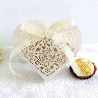 20pcs süße Süßigkeiten Dragee Geschenkbox Hollow Heart Box Hochzeitsfeier Schokoladenverpackung Babyparty Geschenktüten Wickeln J220714