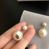 Pendientes de moda de tendidos de aretes de perlas de alta calidad Tamaño simple para mujer de diseñador suministro de joyería entrega rápida295z