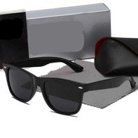 도매 럭셔리 디자이너 남성 여성 태양 안경 고품질 2022 클래식 패션 교반 안경 액세서리 Lunettes DE