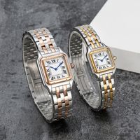 패션 커플 시계는 고품질 수입 스테인레스 스틸 쿼츠 숙녀 우아한 고귀한 다이아몬드 표 50 미터 방수로 만들어졌습니다.