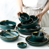 Placas pratos da tigela de abra de prato de jantar verde cerâmica e define o conjunto de utensílios de porcelana de bife de placa de placa de ouro