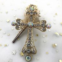 Fashion Key Rings Trend Leisure Small Alloy Cross Key Chain Diamond Metal Christian Church Gift Bag Pendant Jewelry