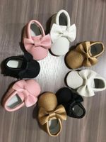 Eerste wandelaars 0-24m Baby Tassel Shoes Handmade Soft Pu Red Bottom Born Moccasin Fashion Bow-Knot Leather Prewalkers