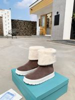 الأزياء-ايطاليا مصممين أحذية النساء أزياء لينة الجلود شقة الفتيات عارضة حذاء الشتاء مع الفراء نصف التمهيد للمرأة الأحذية