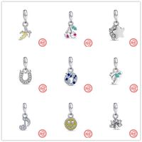 Design S925 Perles en vrac en argent sterling perles Bridimes de bricolage Bracelets d'accessoires de mode charmes pendentifs classiques