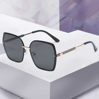 UV400 Designer Sonnenbrille Fashion Series New Design Classic Metal Rahmen Luxusmarkenbrille Markdown Verkauf BK20220080