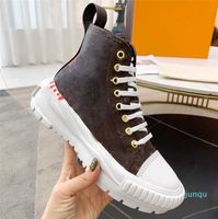 2022 Tasarımcı Spor Sneaker Boots Moda ayak bileği bagaj derisi tıknaz Martin Kış bayanlar ipek inek derisi deri platform düz yüksek üst ayakkabılar boyutu 35-41