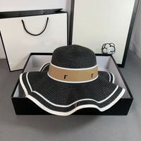 Designer Cappelli da donna Cappello da donna con bordo di lussuoso cappello da uomo Luxury Letter Caps Women Casquette Adatto D Hat D Cappella