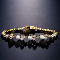 Bracciale di perle romantico della catena di collegamenti per donne squisite braccialetti zirconi a foglia di lusso di lusso braccialetti di braccialetti per la mamma
