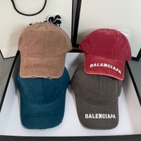 Designer maschili e donne casquette sport sport jeans berretti strappati colori solidi b lettera da coppia esterna cappelli