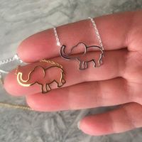 Collares colgantes 10pcs elefante de animales collar madre mujer joyas de mascota hermana protectora encanto afortunado amuleto amistad mamá