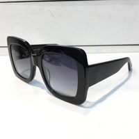 Erkekler ve Kadınlar İçin Güneş Gözlüğü Yaz Stili 0083S Anti-ultraviyole retro plaka kare tam çerçeve moda rastgele kutu 00832407