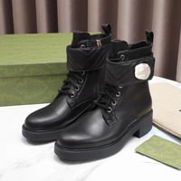 Automne et hiver ￩pais semelles semelles pour femmes en cuir rond Bottes ￠ cheville plate Fashion Noir Designer British Style Chelsea Martin Boots