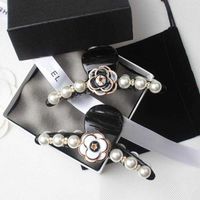Hair Clips & Barrettes Big Enamel Camellia Hairpin Luxury Pearl For Women Pin Bride Jewelry Striped Claw Brand Accessories Z397