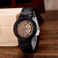 Muñecos de pulsera Man reloj Madera de madera Reloj de pulsera para hombres Correa de cuero de cuarzo relojes machos relojes de dropwristwatches personalizados
