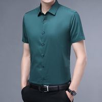 Camisas de vestido masculinas camisa de seda de verão de verão de mangas curtas Slim Faht Cuidado de cor sólida de cor sólida desgaste formal masculino