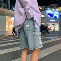 Jeans masculinos Hong Kong estilo 2022 Ferramentas de verão de cinco pontos Denim shorts masculinos Versão coreana japonesa Trendência Loose Dad Pantsmen's