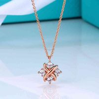 Pendentif collier diamant femelle S925 Collier en argent sterling léger Niche Niche Design Collier Saint-Valentin Day Gift G220725
