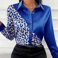 Женские блузкие рубашки леопардовые лоскутные камеры повседневная рубашка блузка женщина осенняя мода кнопка с длинным рукавом для женщин 2022 Белый печать в офисе