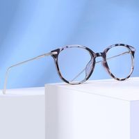 Sonnenbrille Fashion Metal Women Vision Care Eyewear Computer Brille Anti-UV-Blaustrahlen Brillen Brillen mit Brillen