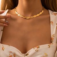 Lacteo Trendy Gold Color Weave Chain Snake Charine Collane per uomini Fascila semplice Collaggio di gioielli
