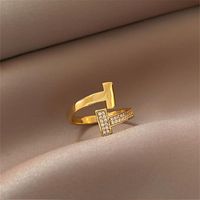 Ringos de cluster anel de nicho feminino design de vento luminoso de luxo de luxo de luxo de abertura da moda de moda dedo indicador retrô indicador
