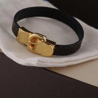 Nouveau bracelet en cuir de fleur pour femme boucle dorée Bracelet en cuir noir de haute qualité Bracelet Bijoux Bracelet 217h