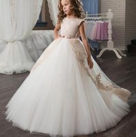 Robes de fille Blanc Flower Girls For Wedding Applique en dentelle Boue de bal Tulle Communon Gowns Kids Pageant Dressgirl's